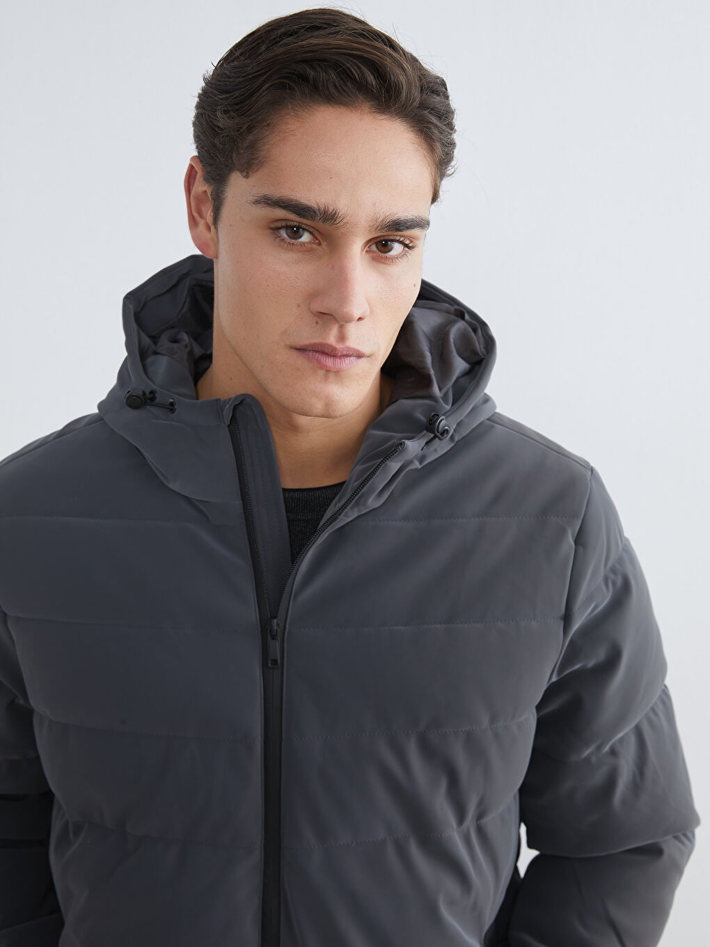 Standard Fit Hooded Men's Puffer Coat-2