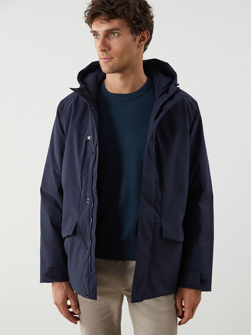 Lacivert Standart Kalıp Kapüşonlu Erkek Mont