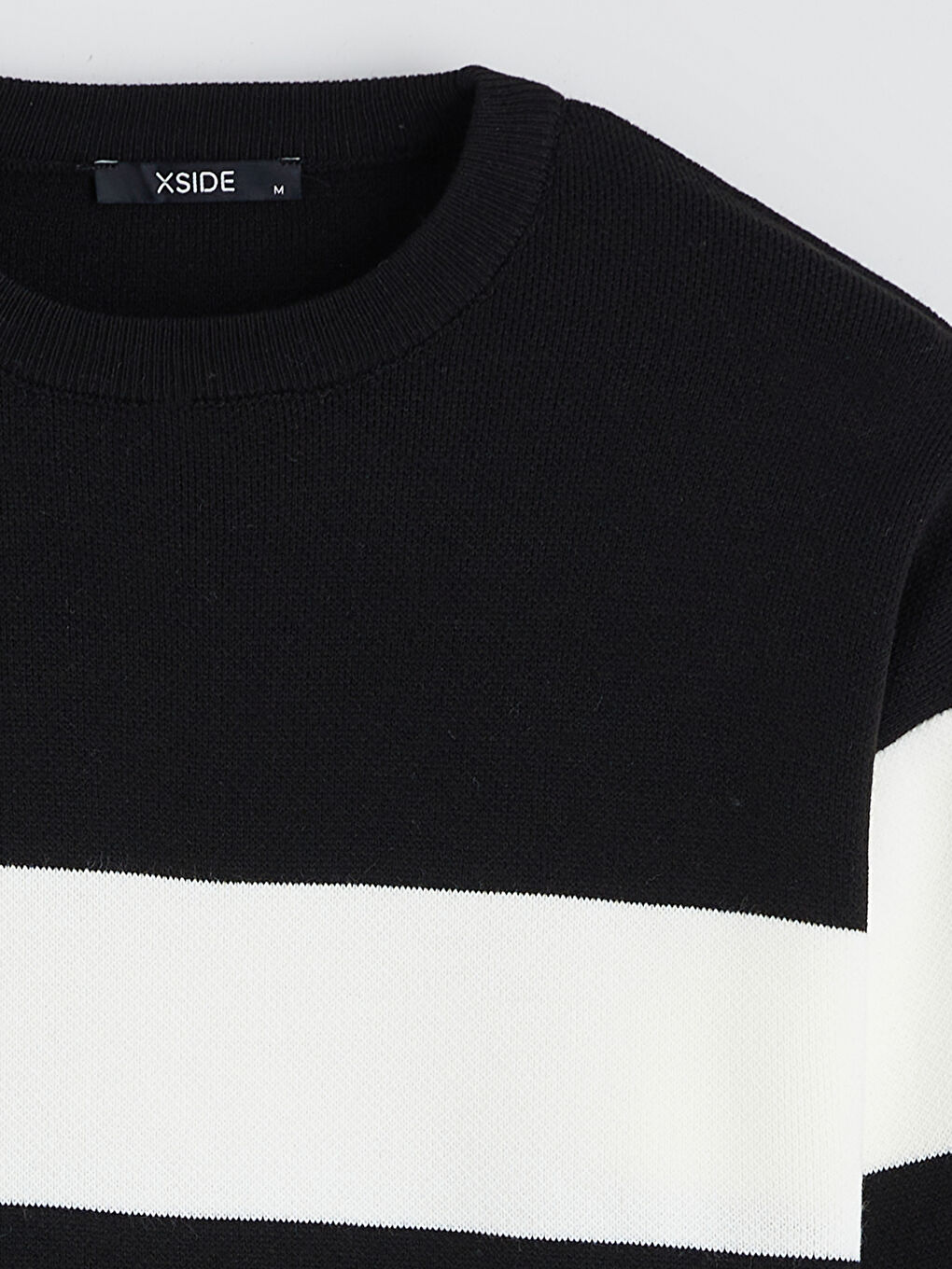 Siyah Bisiklet Yaka Çizgili Erkek Triko Kazak-5