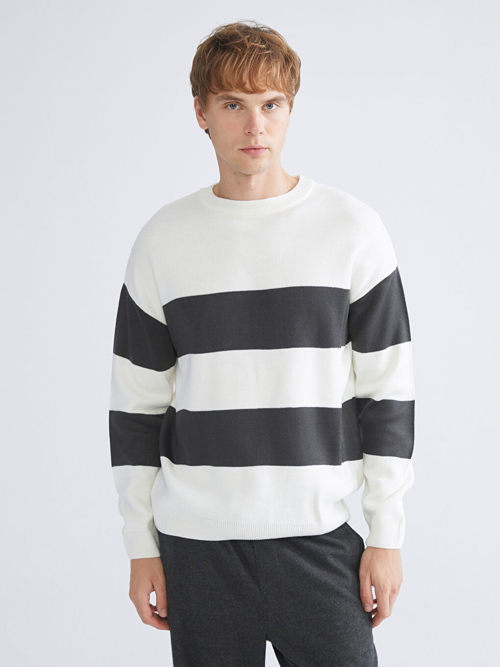 Antrasit Bisiklet Yaka Çizgili Erkek Triko Kazak