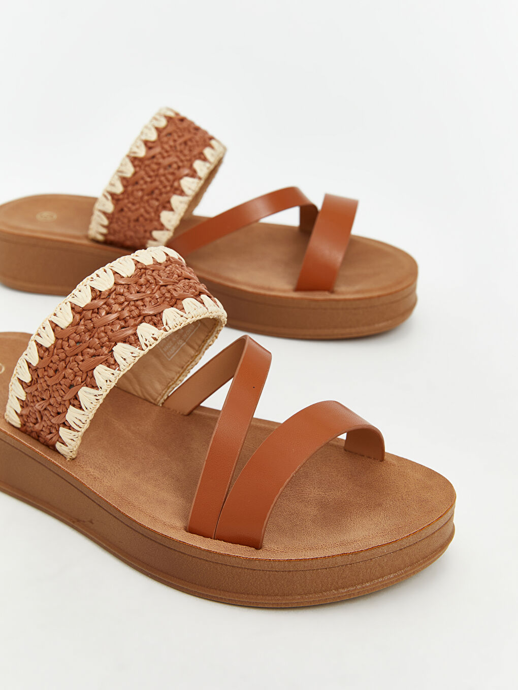 LCW STEPS Faux Leather Women's Slippers -W59083Z8-E5N
