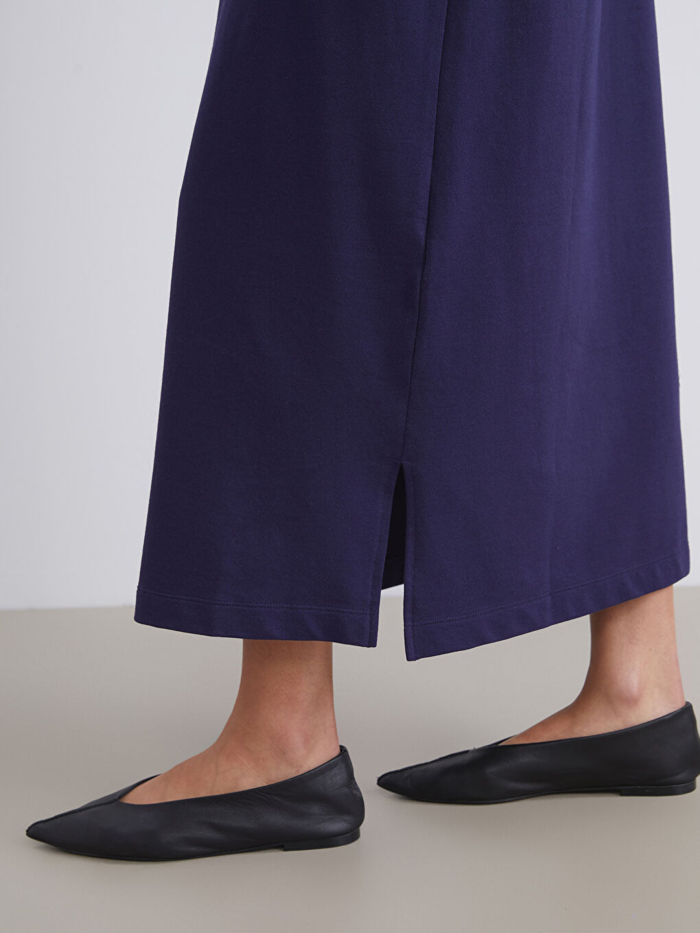 فستان كحلي امرأة-2