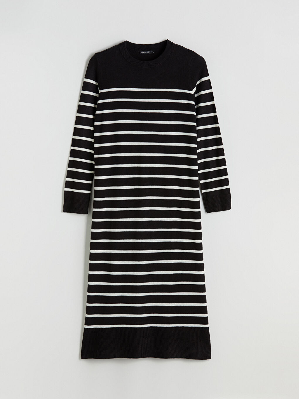 Crew Neck Striped Knit Dress-4