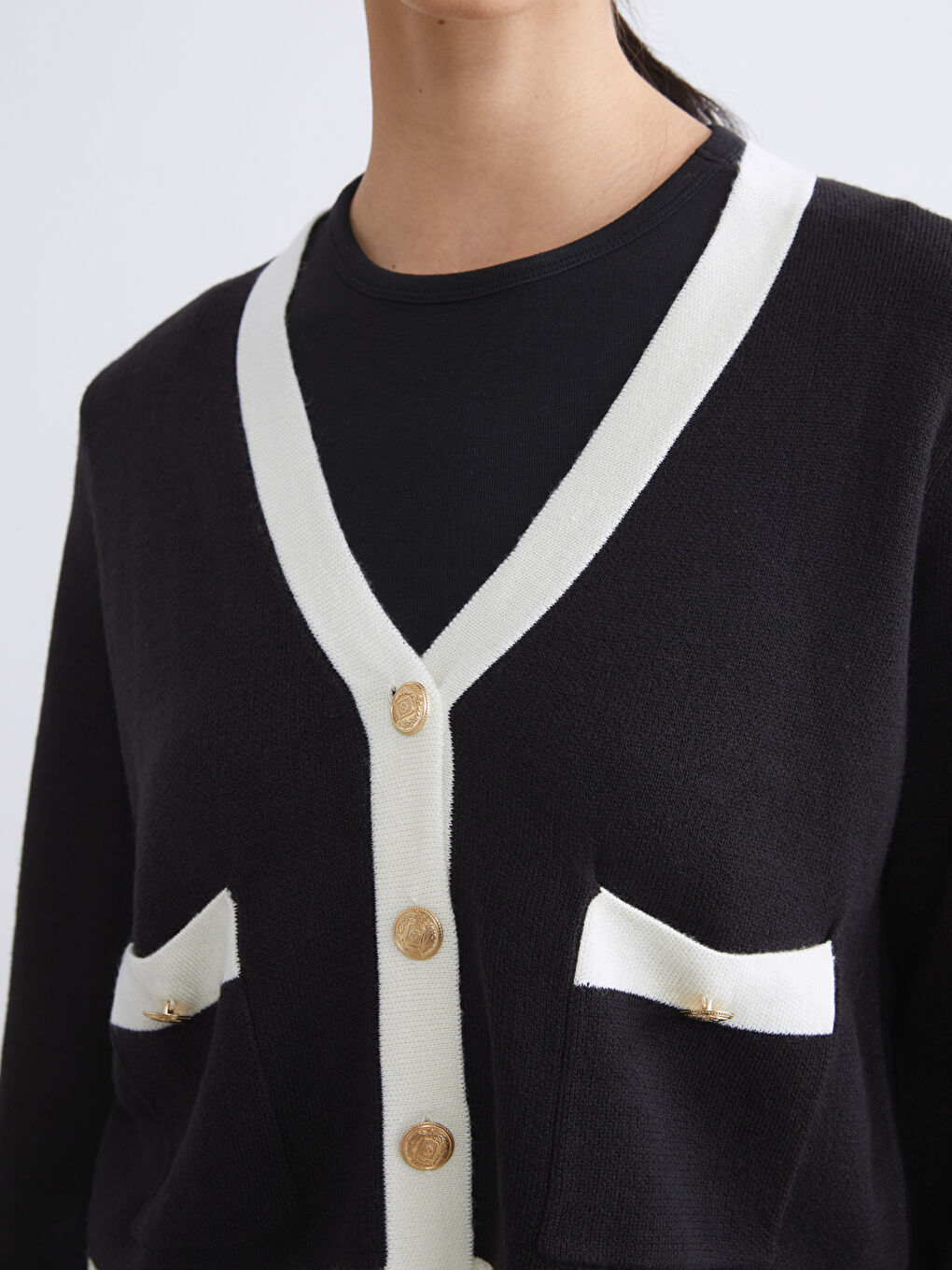 V Neck Women's Knitwear Cardigan-2