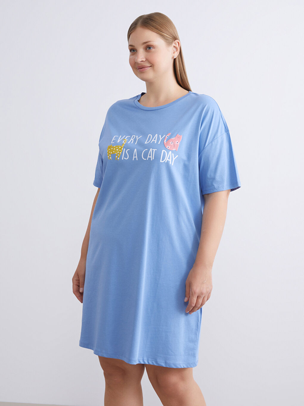 Crew Neck Printed Women's Nightdress-5