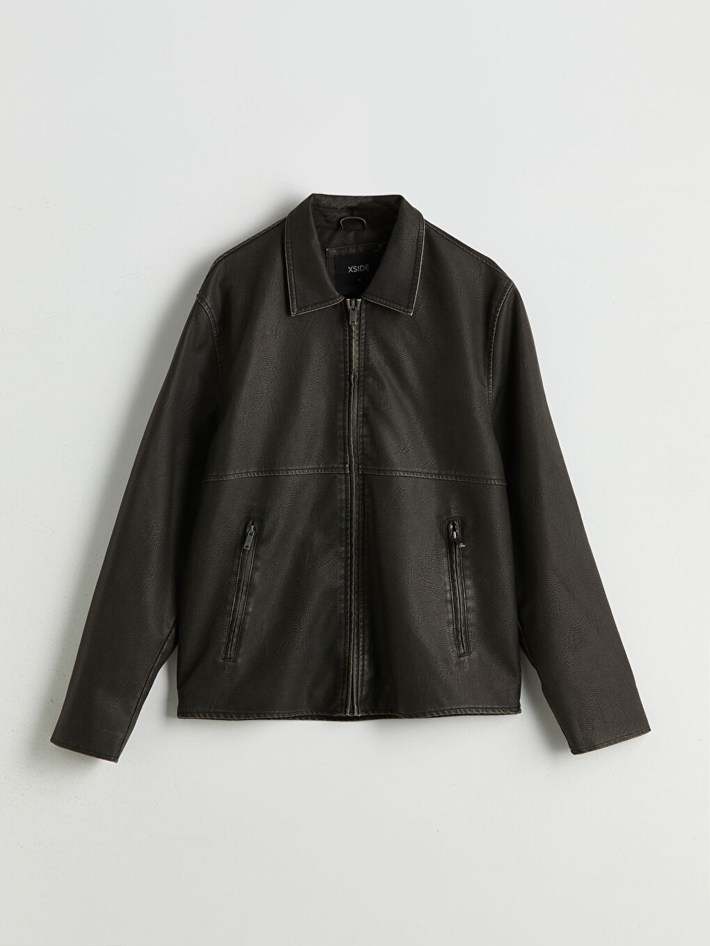 Siyah Standart Kalıp Gömlek Yaka Erkek Deri Görünümlü Ceket-5