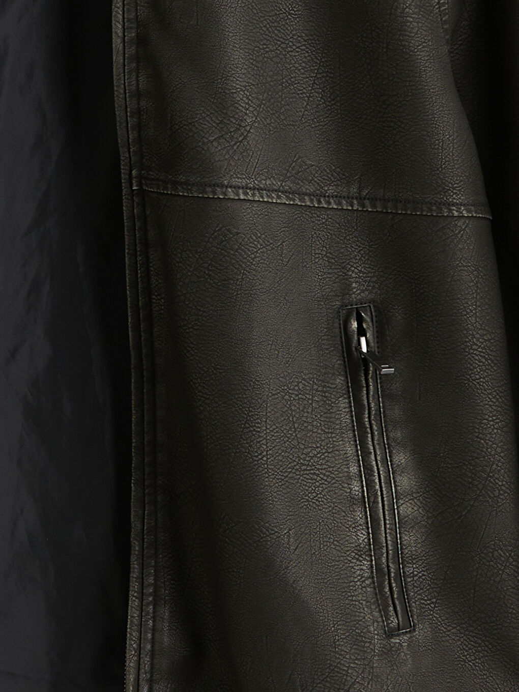 Siyah Standart Kalıp Gömlek Yaka Erkek Deri Görünümlü Ceket-7