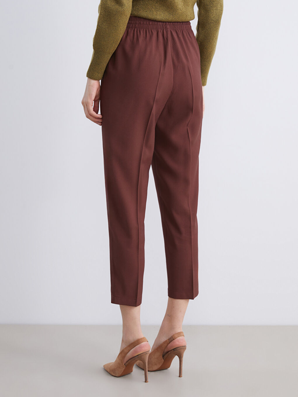 Woman YELLOW Trousers-3