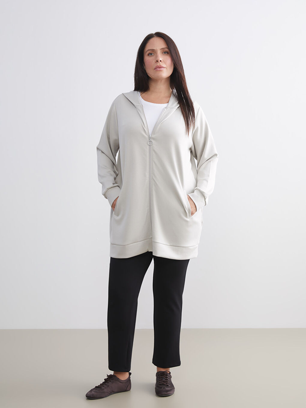 Gri Kapüşonlu Oversize Kadın Fermuarlı Sweatshirt-9