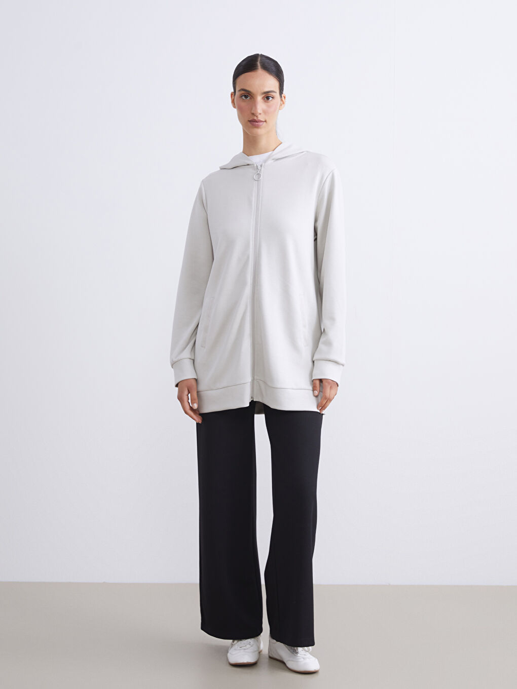 Gri Kapüşonlu Oversize Kadın Fermuarlı Sweatshirt-4