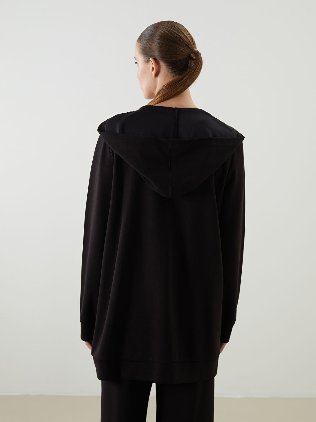 LCWAIKIKI Classic Hooded Oversize Women's Zipper Sweatshirt -W59380Z8-CVL