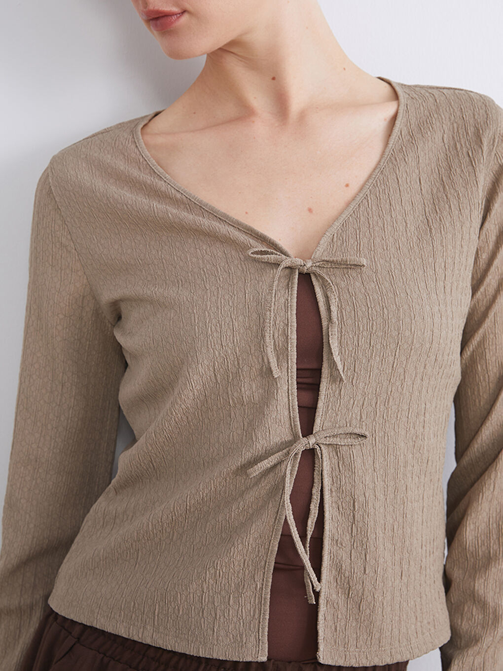 LCWAIKIKI Classic Woman BEIGE Blouse -W59382Z8-GQF