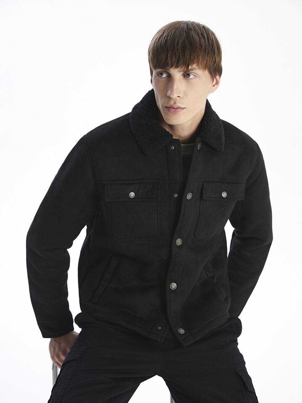 Siyah Standart Kalıp Kürk Yaka Süet Erkek Mont