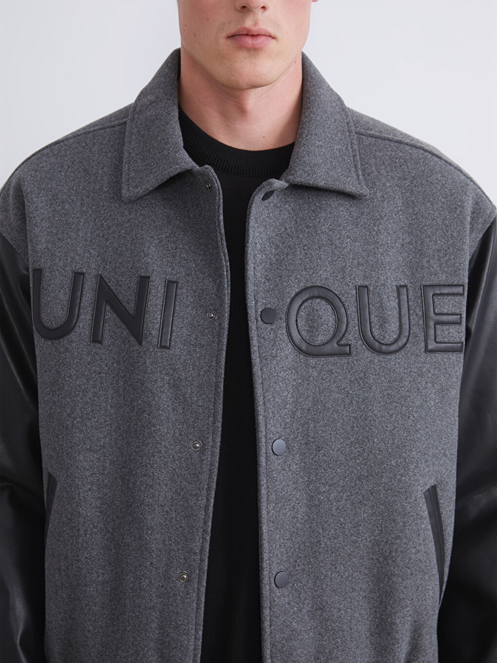 Gri Kolları Deri Detaylı Gömlek Yaka Erkek Mont-2