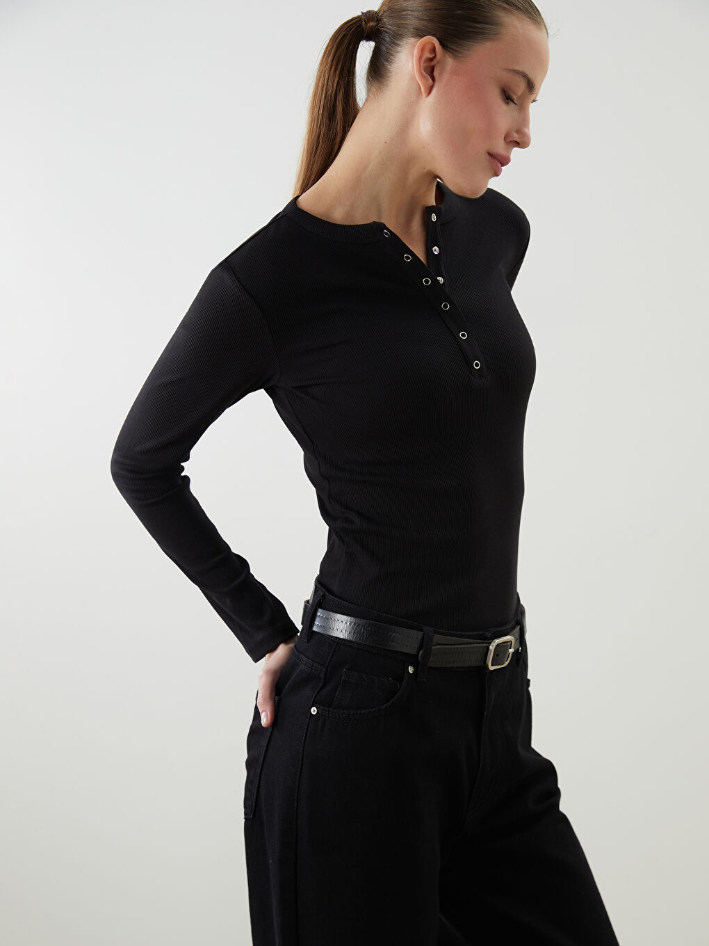 LCWAIKIKI Classic Crew Neck Women's Body -W59461Z8-CVL