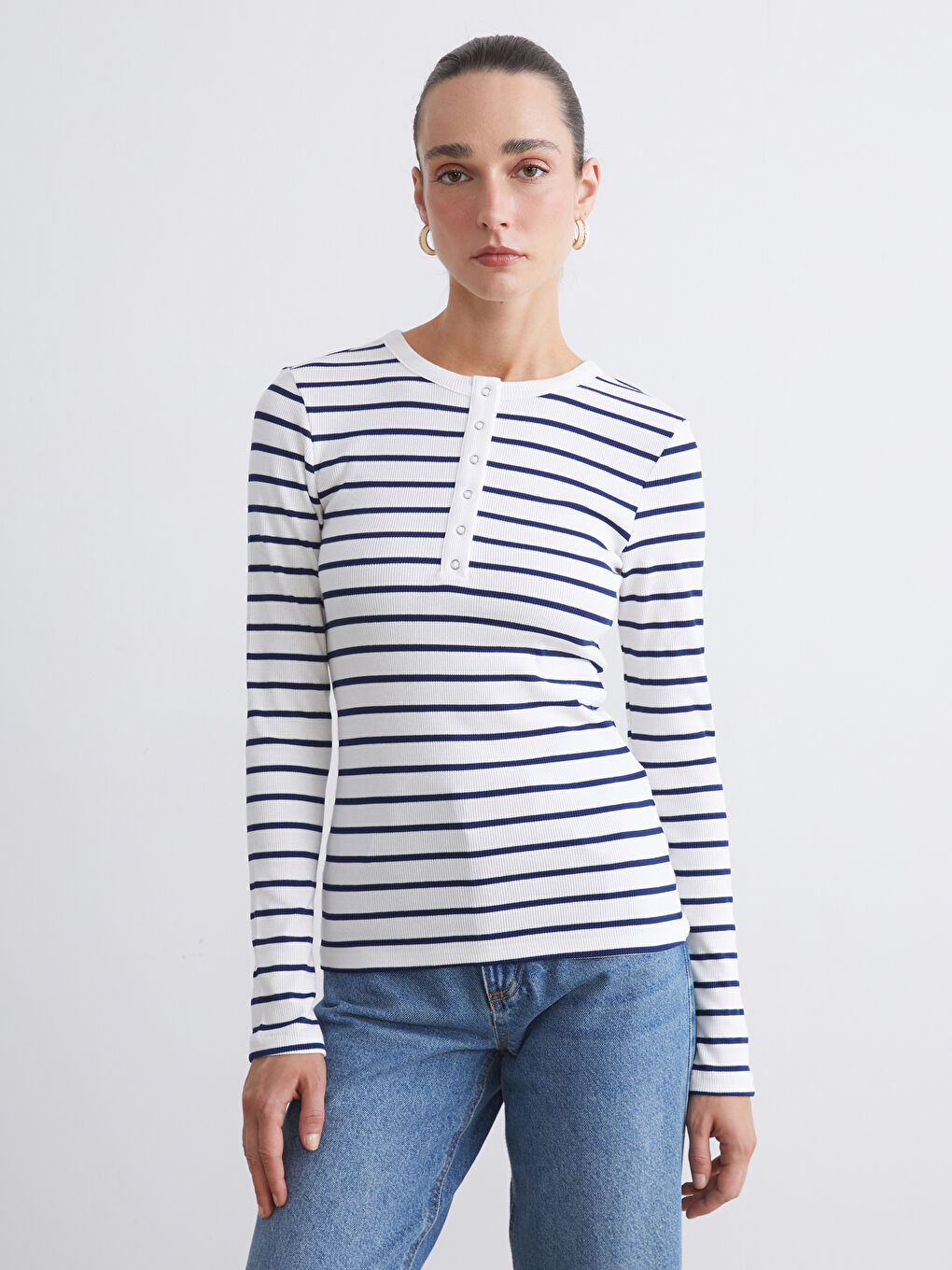 LCWAIKIKI Classic Crew Neck Striped Women's Body -W59462Z8-LGS