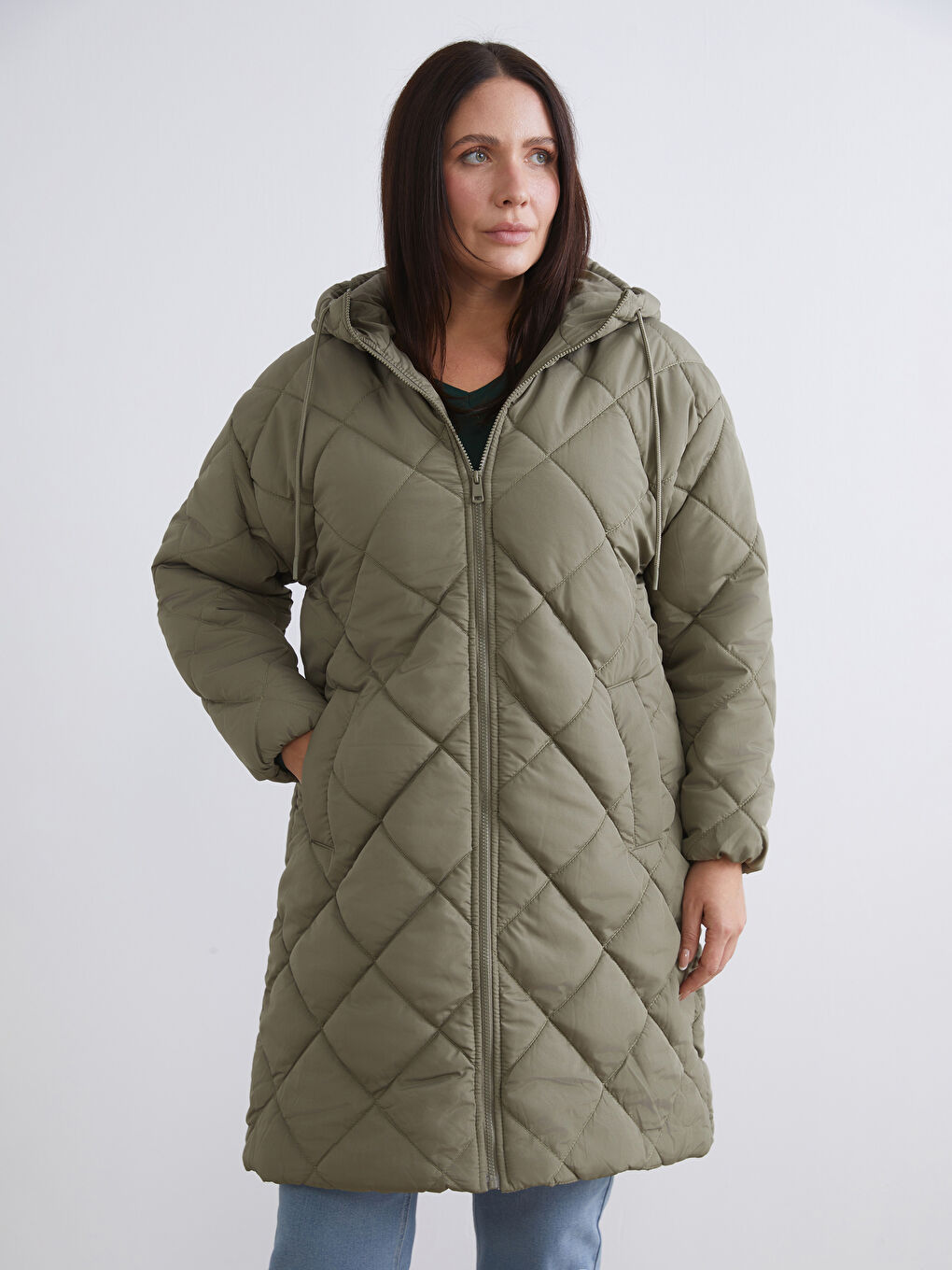 Haki Kapüşonlu Kapitone Kadın Şişme Mont-1