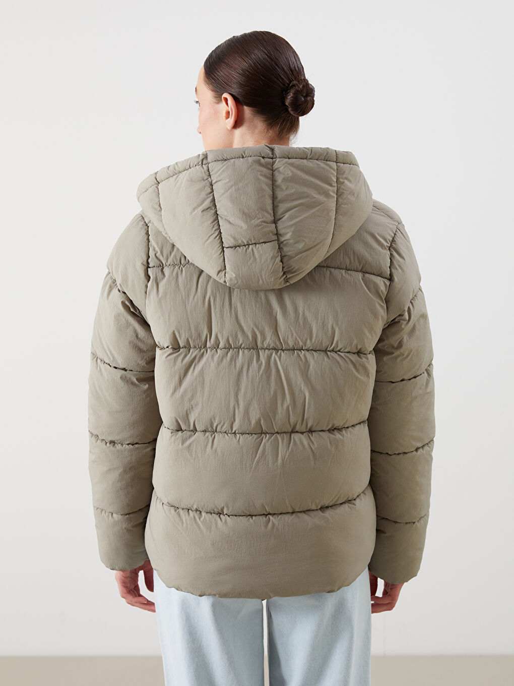Hooded Women's Puffer Coat-4