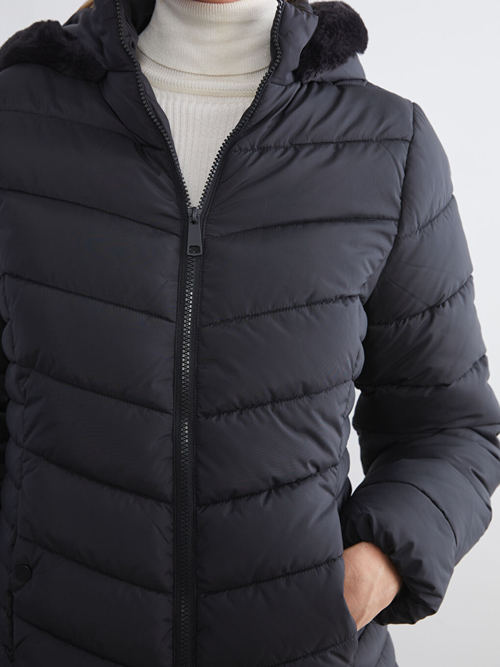 Ženska Puffer Jakna sa Kapuljačom-3