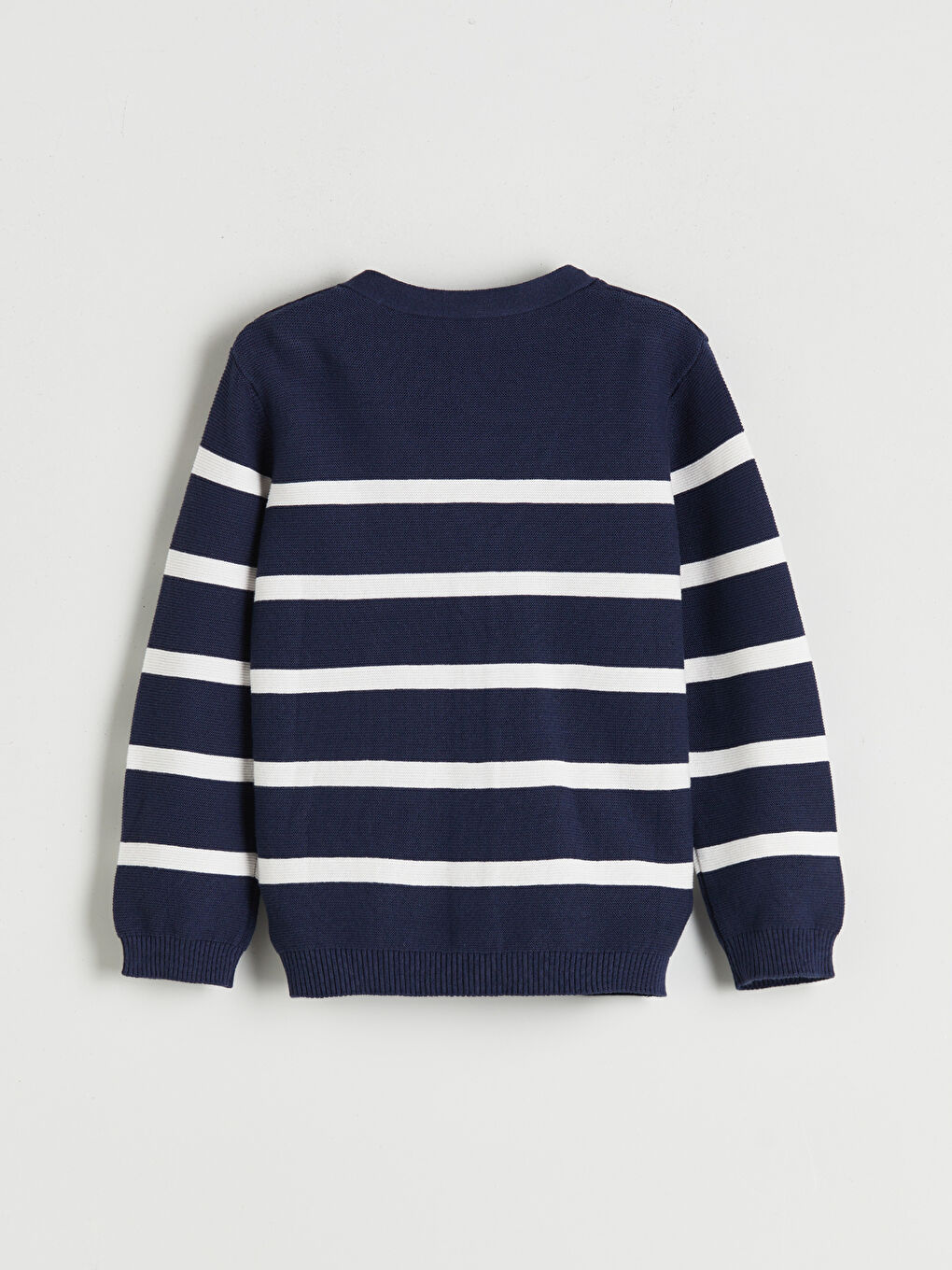 Жилетка с V-образно деколте, раирана, за момчета, трикотаж-1