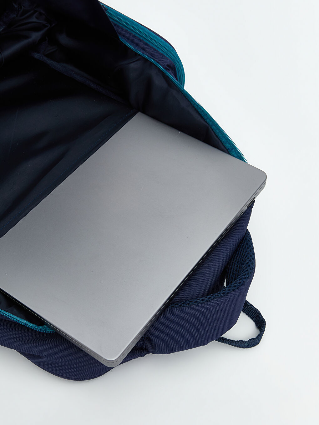 Lacivert Çok Bölmeli Erkek Çocuk Okul Çantası-4