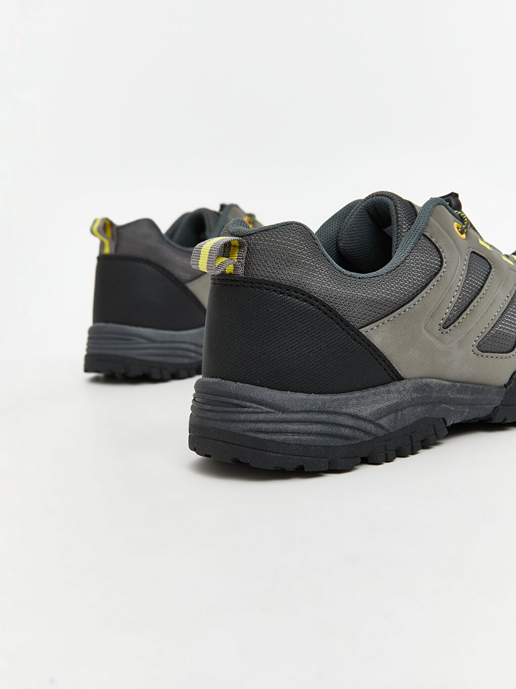 Lace-Up Men's Trekking Shoes-4