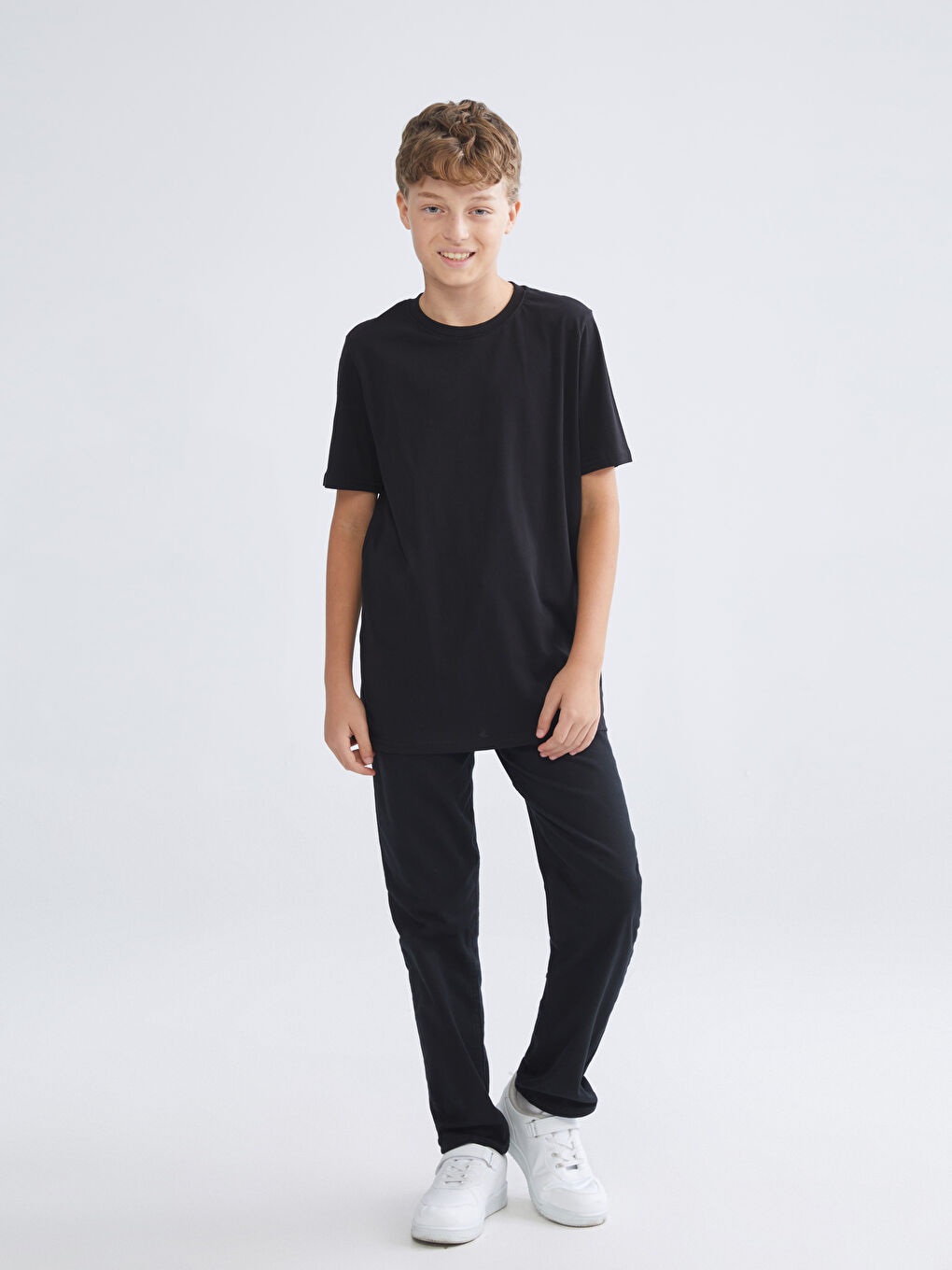 Футболка для мальчиков с круглым вырезом-1