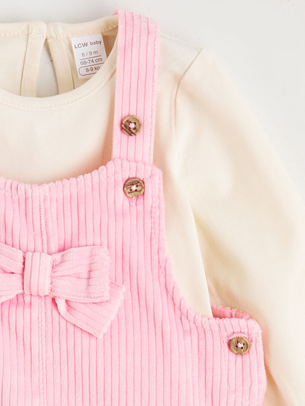 Pembe Fiyonk Detaylı Kadife Kız Bebek Salopet Elbise ve Tişört-1