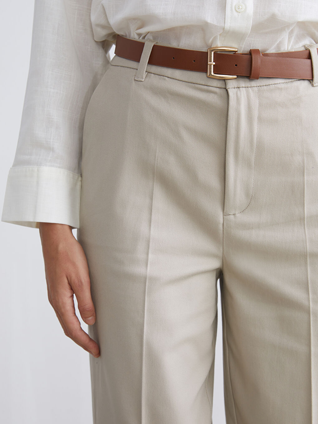 LCW Vision Belted High Waisted Carrot Fit Women's Trousers -W59631Z8-EEV