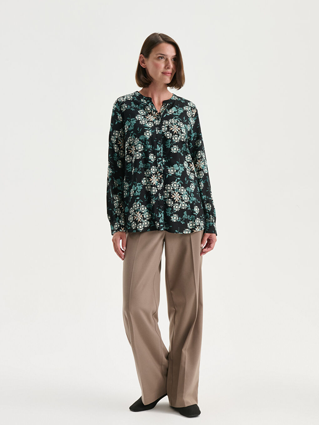 LCW Grace Notch Neck Floral Women's Shirt -W59641Z8-LQJ