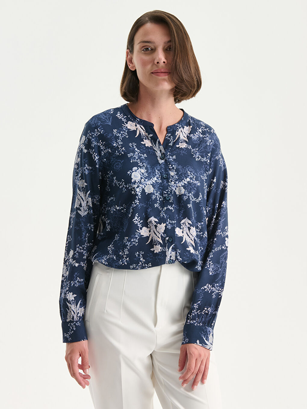 LCW Grace Notch Neck Floral Women's Shirt -W59641Z8-LSJ