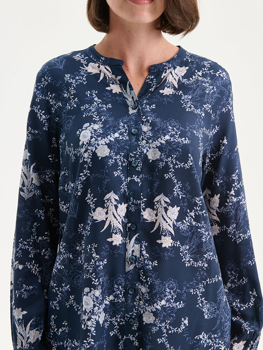 LCW Grace Notch Neck Floral Women's Shirt -W59641Z8-LSJ