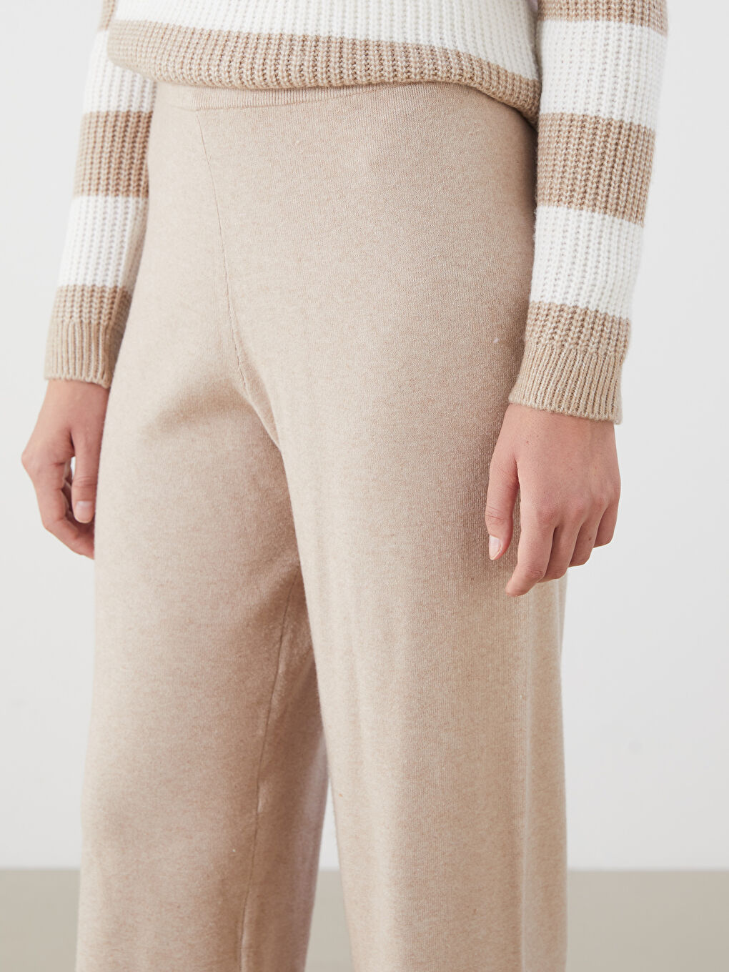 Elasticated Waist Women's Knitwear Trousers-2