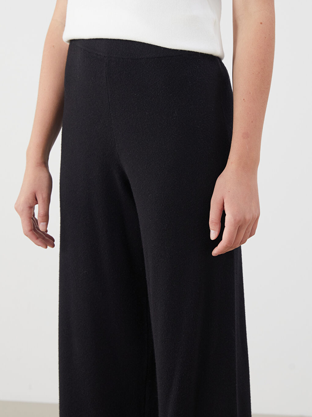 Elasticated Waist Women's Knitwear Trousers-2