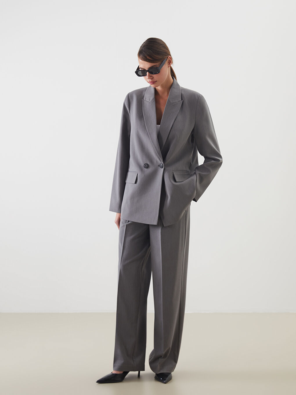 LCW Vision Loose Fit Pleated Women's Trousers -W59648Z8-JMD