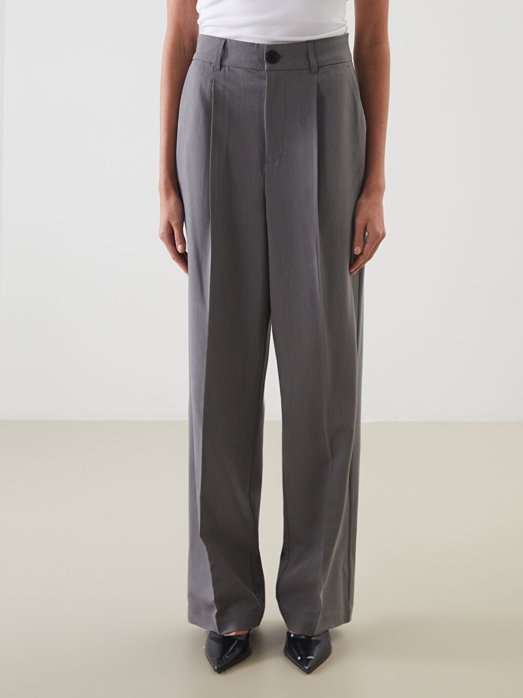 LCW Vision Loose Fit Pleated Women's Trousers -W59648Z8-JMD