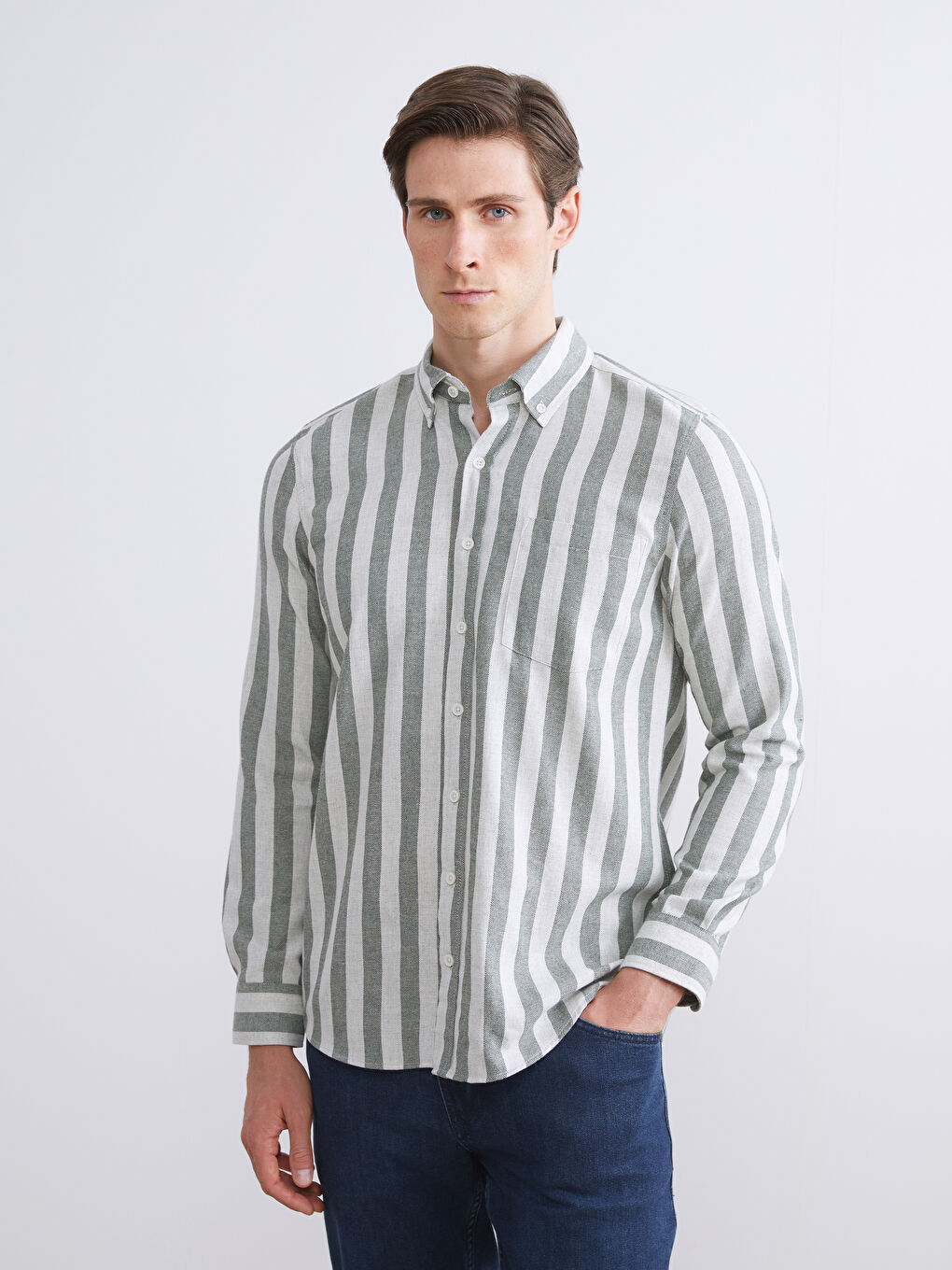 Haki Regular Fit Uzun Kollu Çizgili Erkek Gömlek