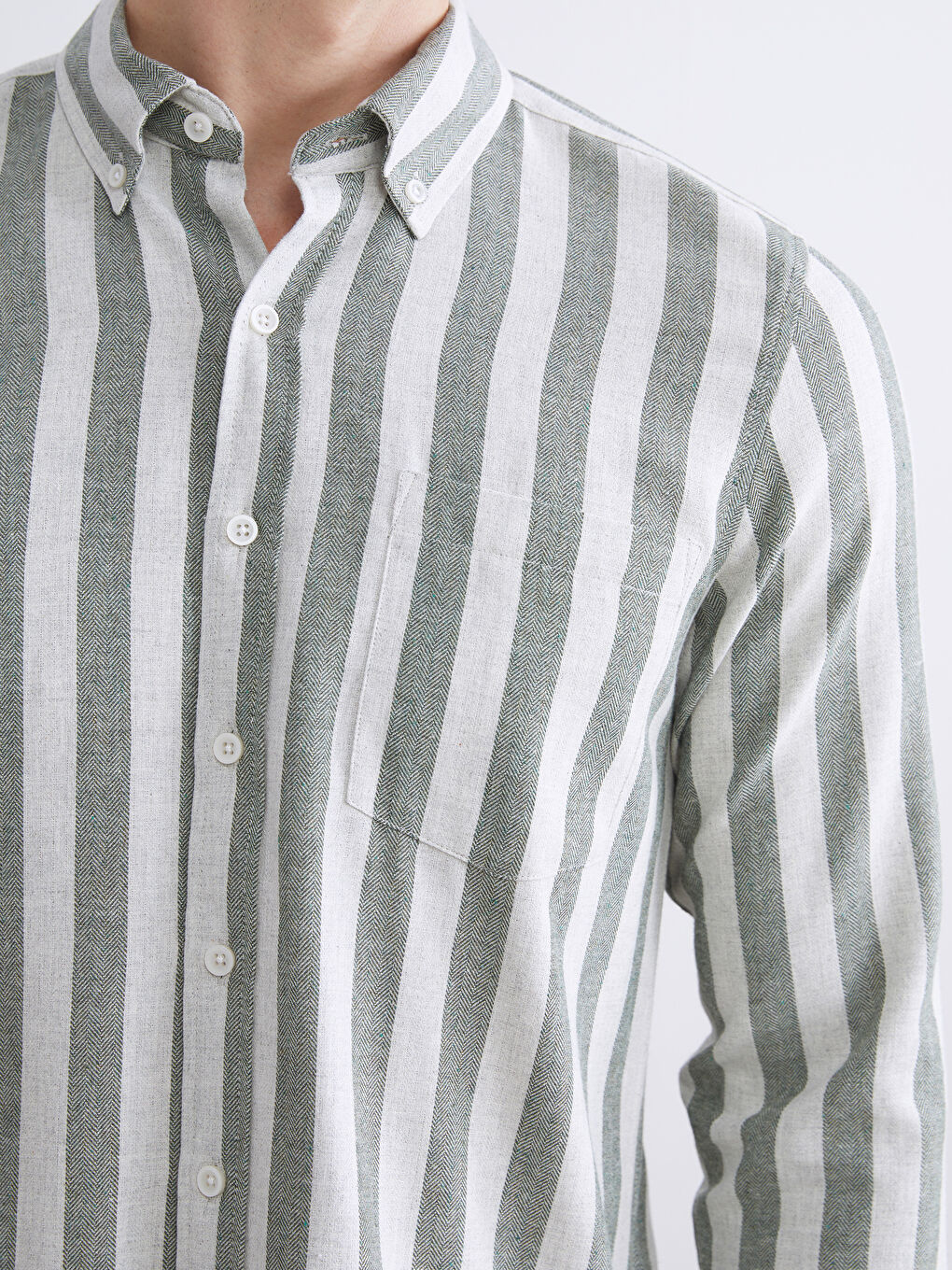 Haki Regular Fit Uzun Kollu Çizgili Erkek Gömlek-2