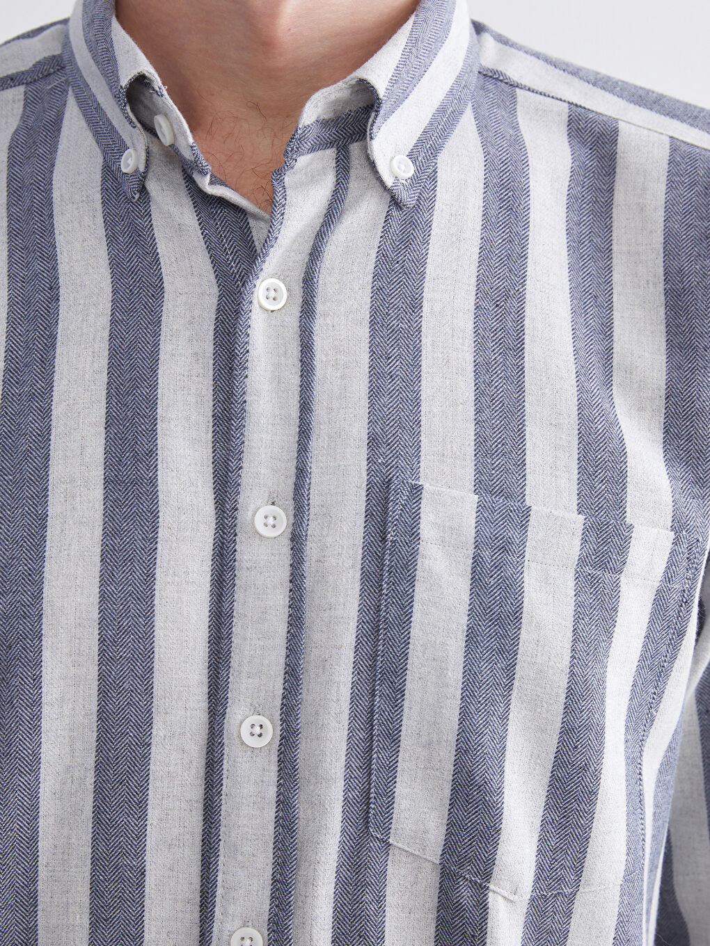 İndigo Regular Fit Uzun Kollu Çizgili Erkek Gömlek-4