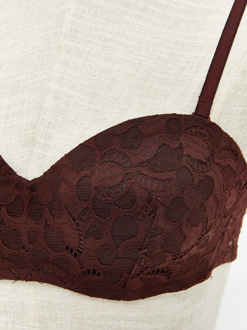 Wired Non Padded Lace Strapless Bra-2