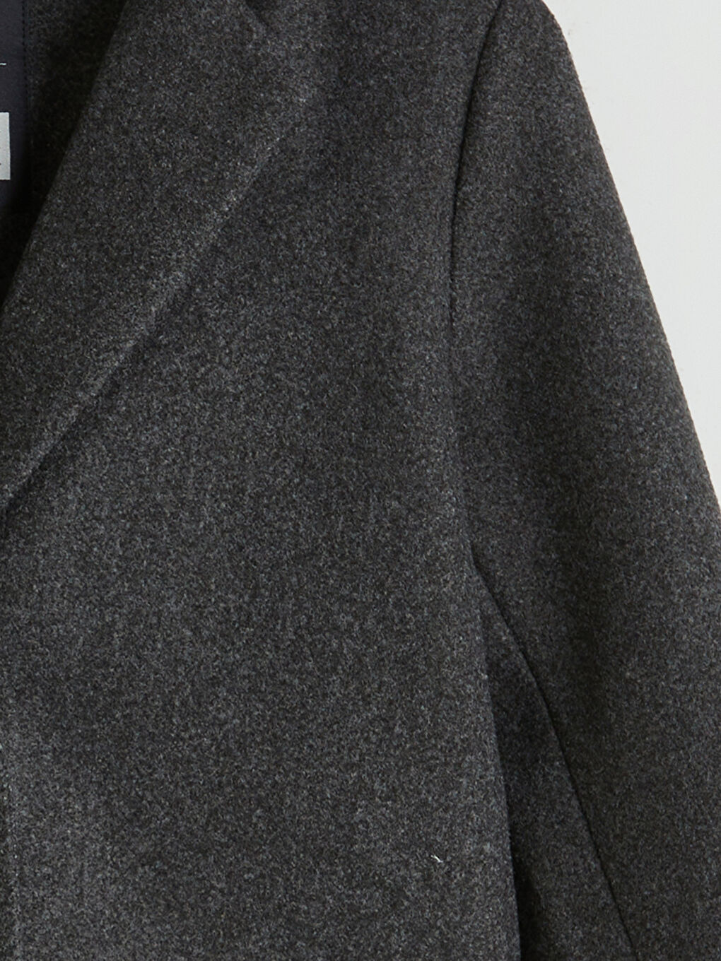 Пальто з капюшоном для дівчаток з тканини Шик-1