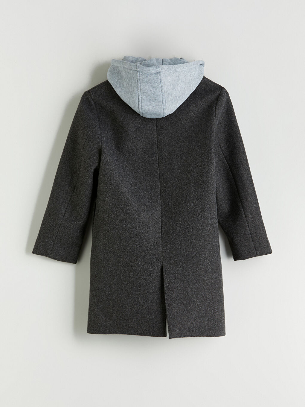 Пальто з капюшоном для дівчаток з тканини Шик-3