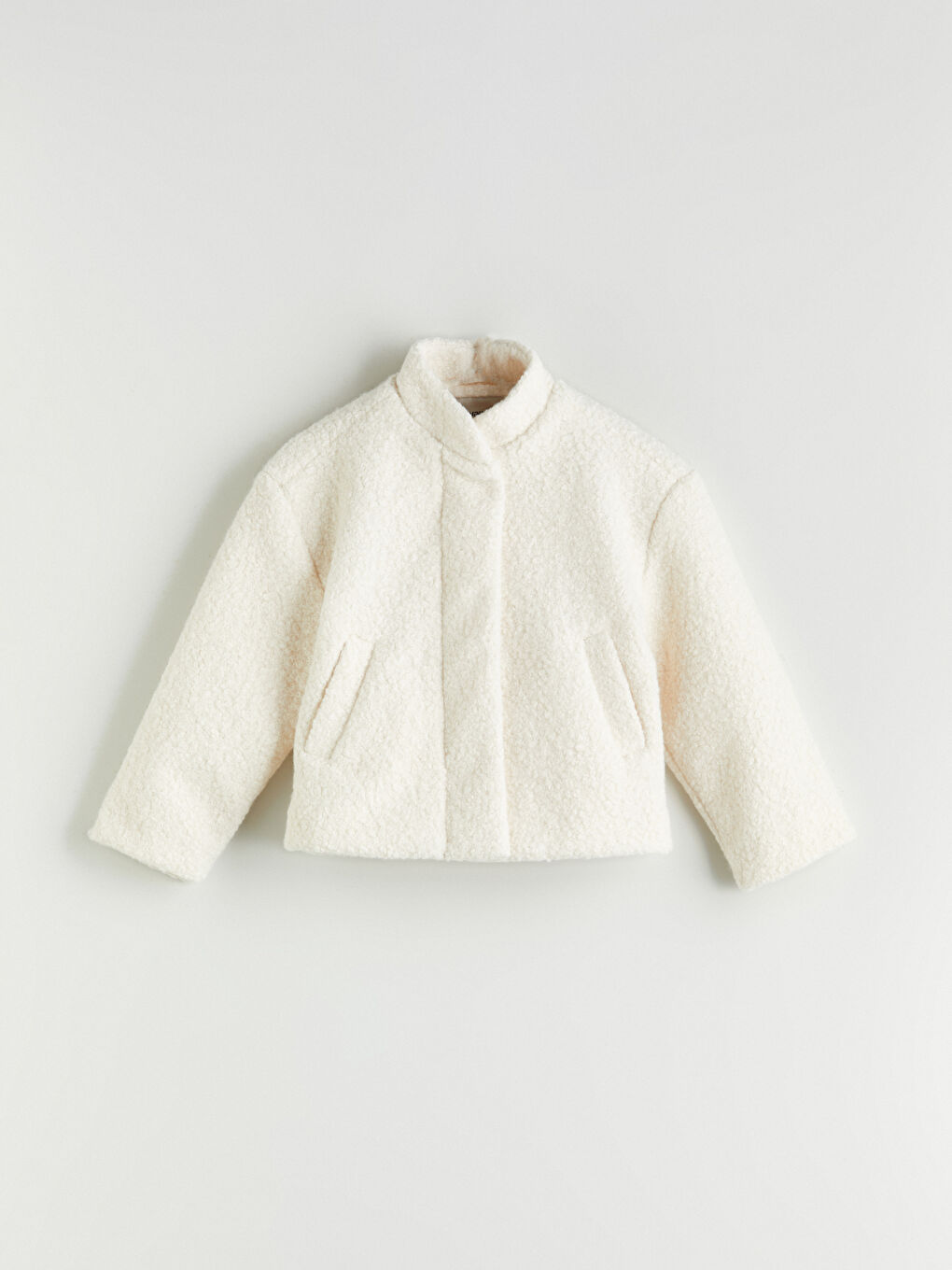 Ekru Dik Yaka Kız Çocuk Kaban