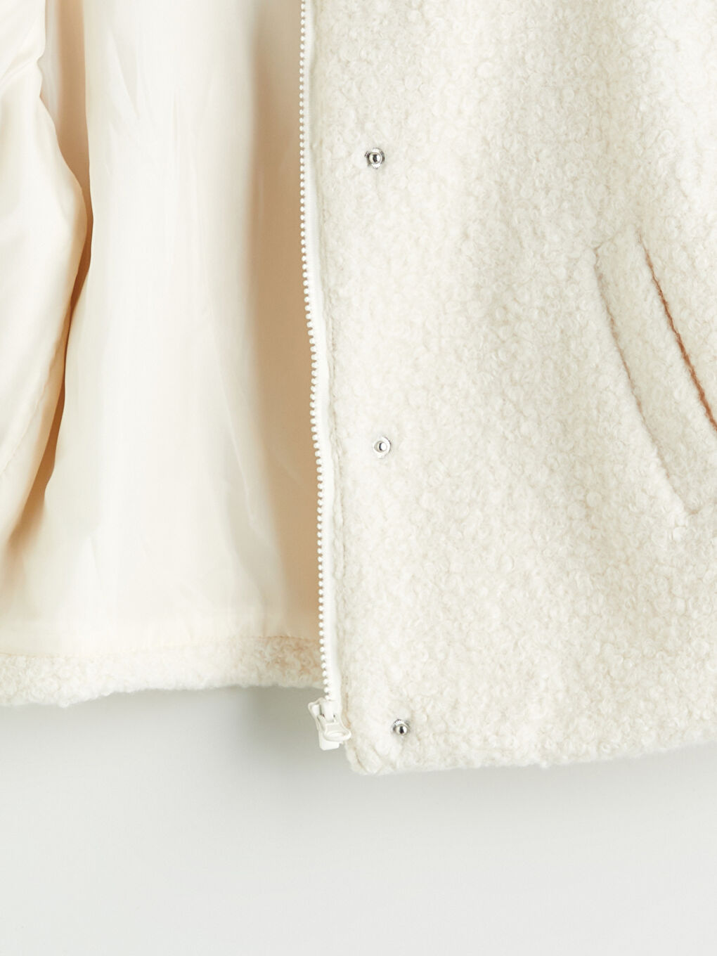 Ekru Dik Yaka Kız Çocuk Kaban-2