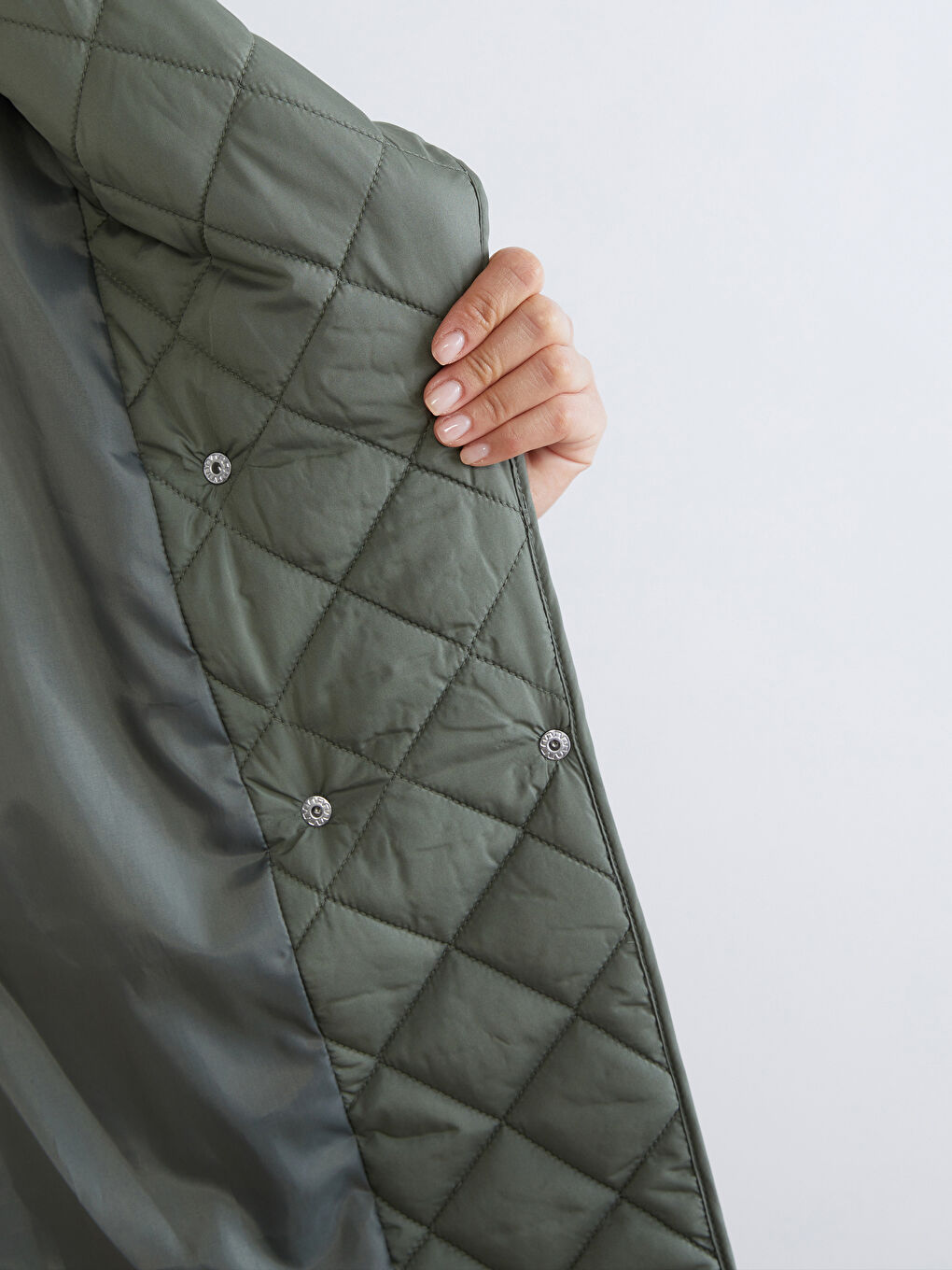 Haki Ceket Yaka Kapitone Kadın Şişme Mont-2