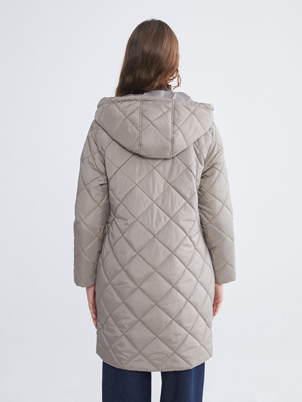 Kahverengi Kapüşonlu Kapitone Kadın Şişme Mont-6