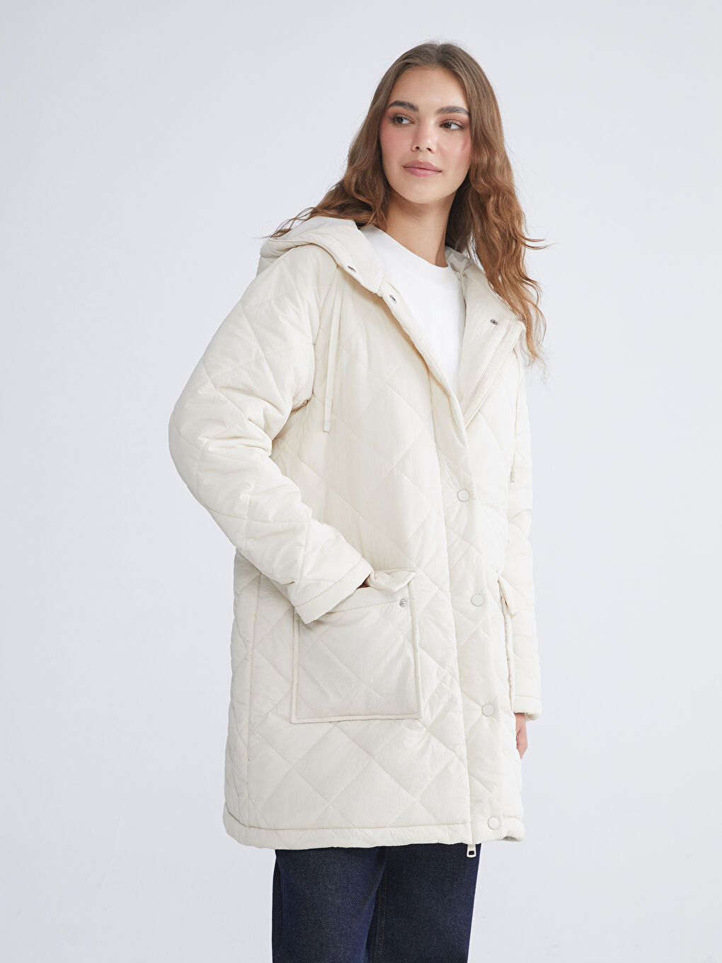 Bej Kapüşonlu Kapitone Oversize Kadın Şişme Mont