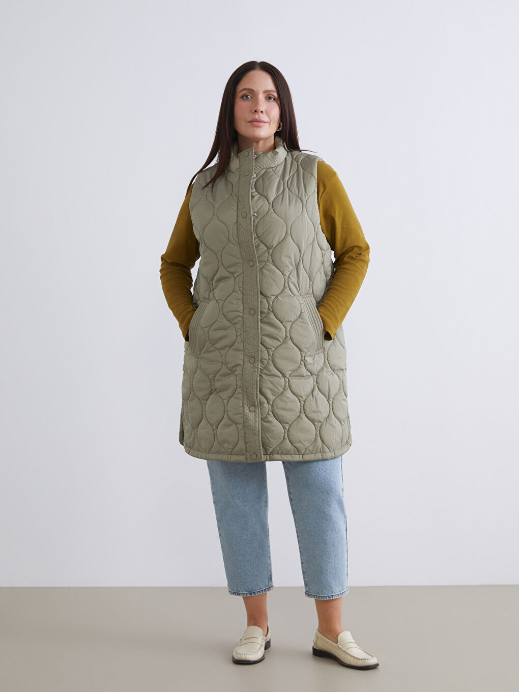 Haki Dik Yaka Kapitone Kadın Şişme Yelek-7