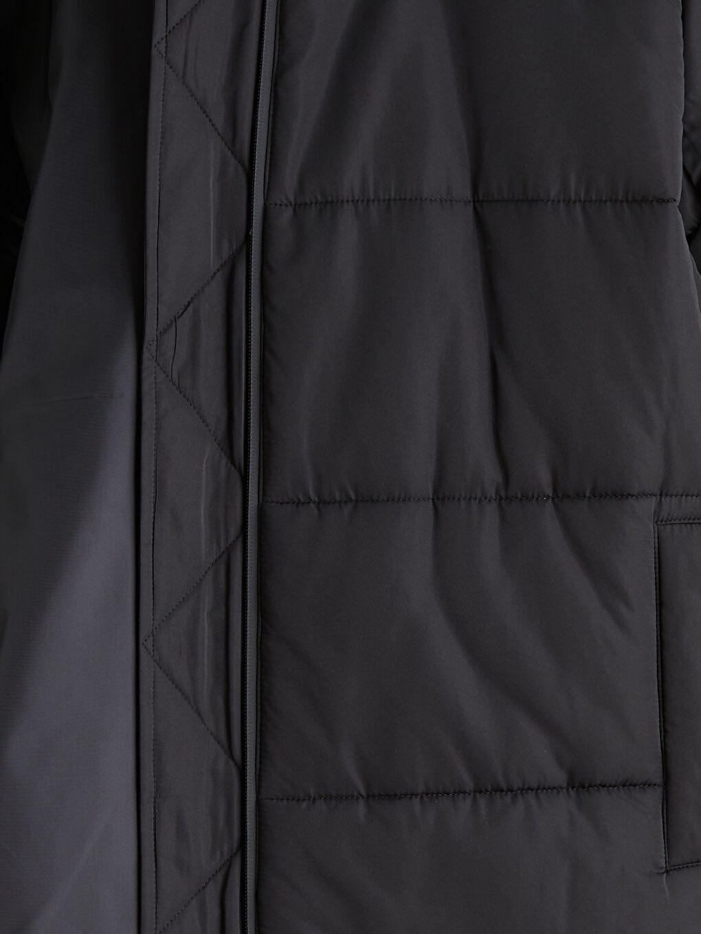 Siyah Kapüşonlu Oversize Kadın Şişme Mont-6