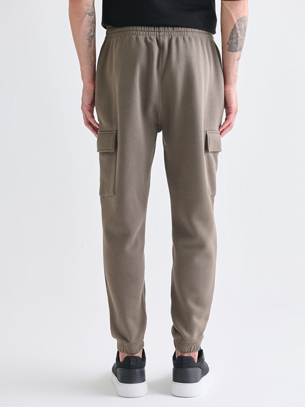 Standard Fit Men's Jogger Sweatpants-3
